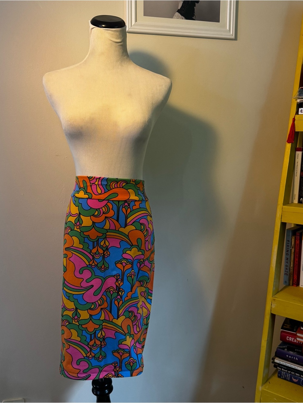 NOOWORKS Small Vibrant Retro Psychedelic Pencil Skirt - Multicolor